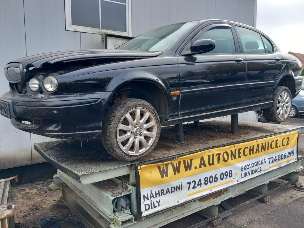 Jaguar X-Type 2.5 , 2001