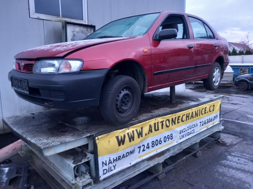 Nissan Almera 1.4, 1996