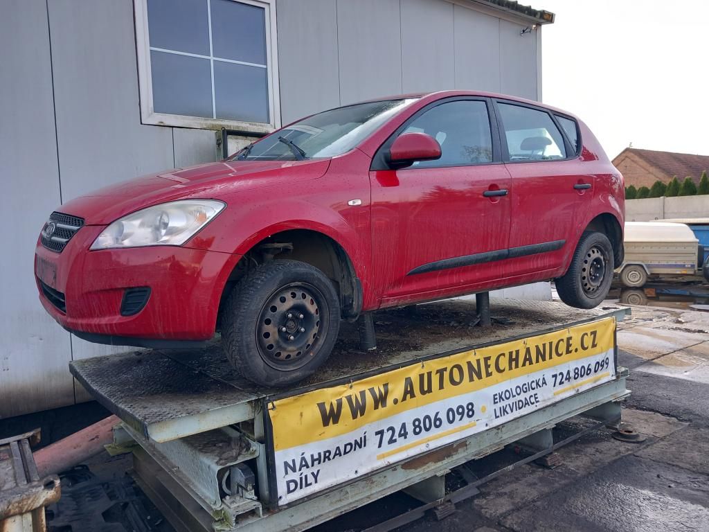 Kia Cee´d 1.6 Crdi 85kW D4FB, 2007