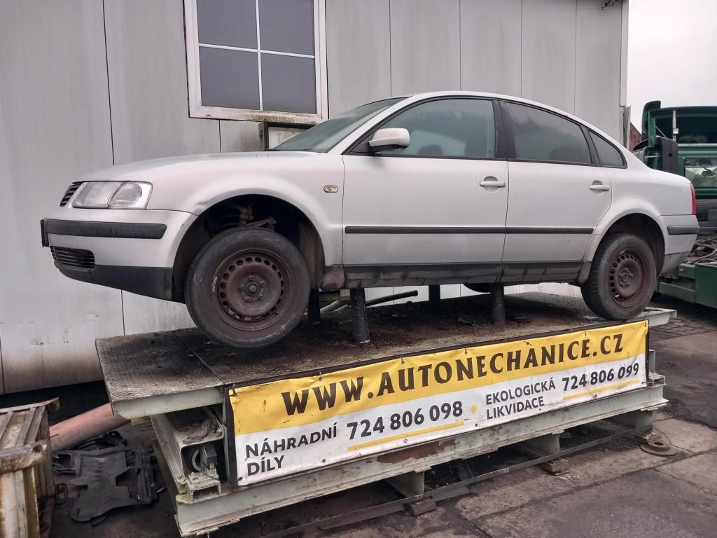 Volkswagen Passat 1.9 Tdi, 2000