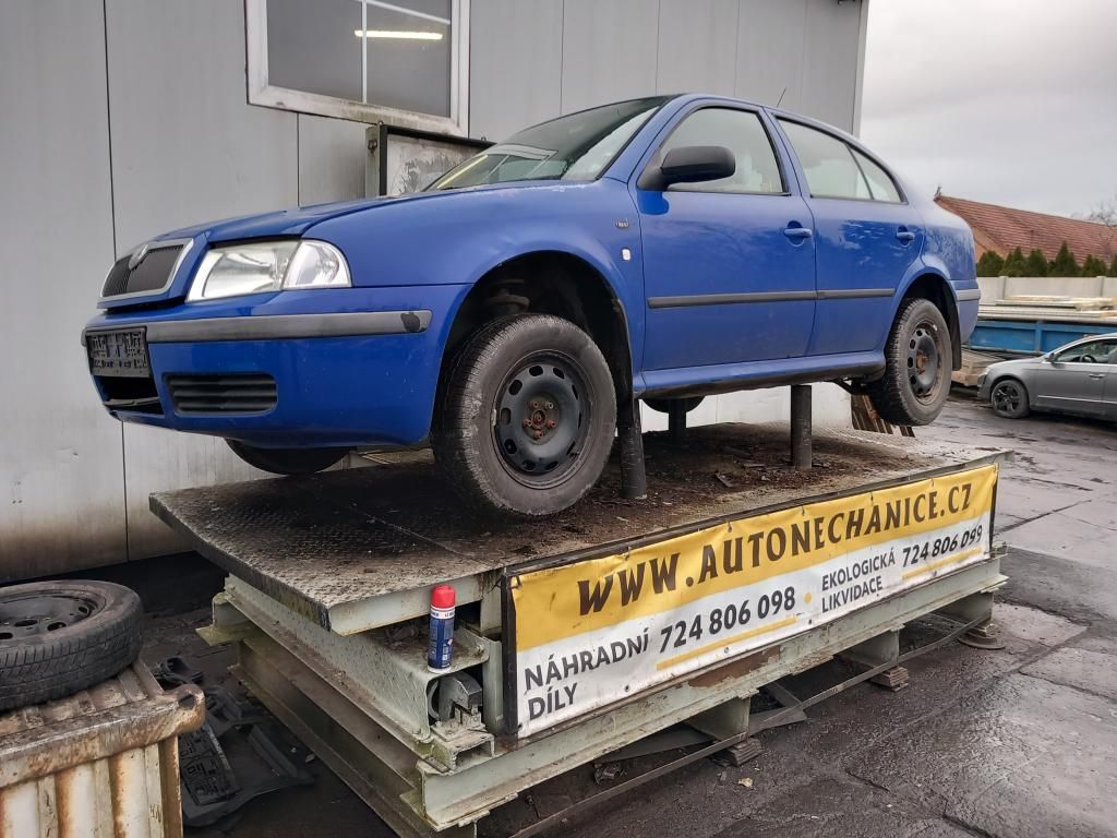 Škoda Octavia 1.6 AKL, 2000