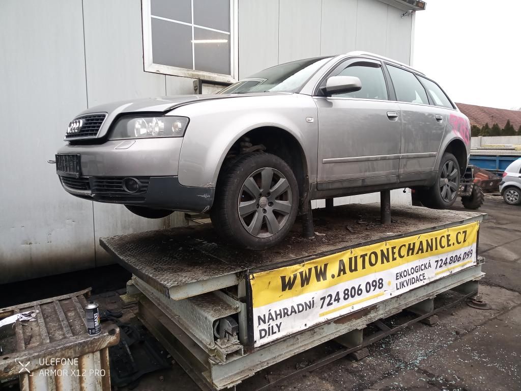 Audi A4 2.5tdi, 2002